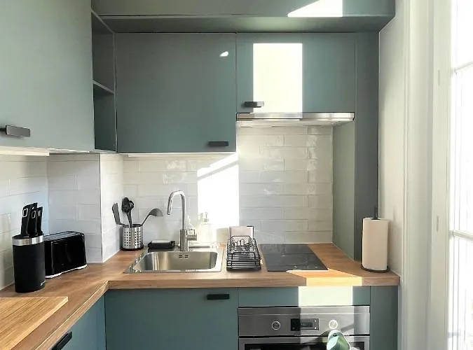 Neuf Paris - La Defense Apartman